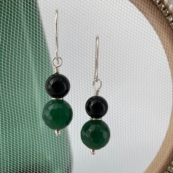 AGATE and Onyx Sterling Silver Earrings - Picture 4 of 10
